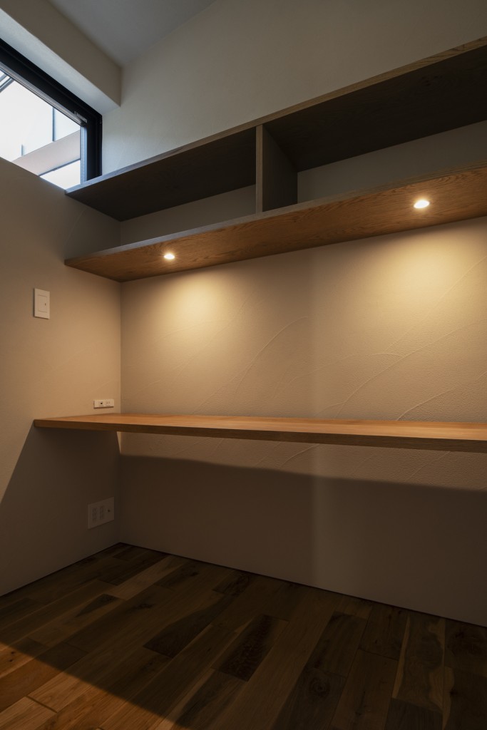 オオヤネノナガヤ / 2025