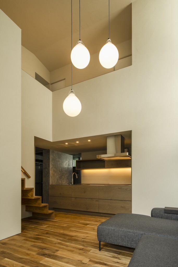 オオヤネノナガヤ / 2025